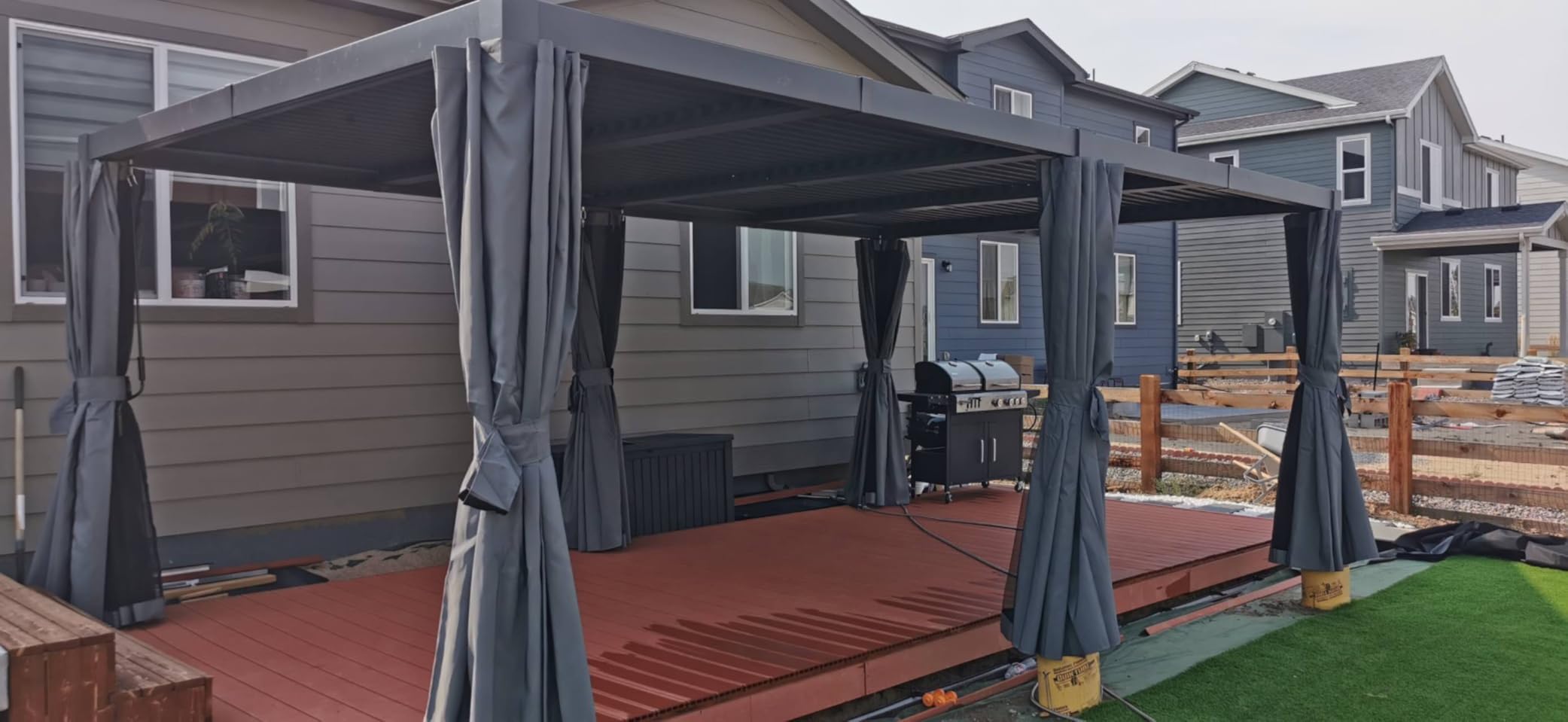 10' x 10' Louvered Aluminum Pergola