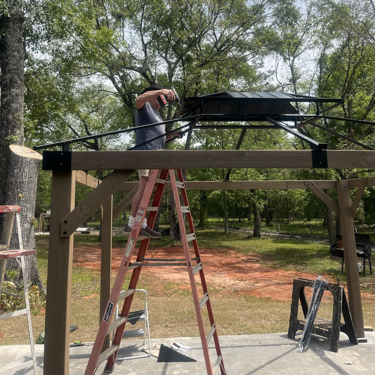 Hardtop Cedar Wood Gazebo