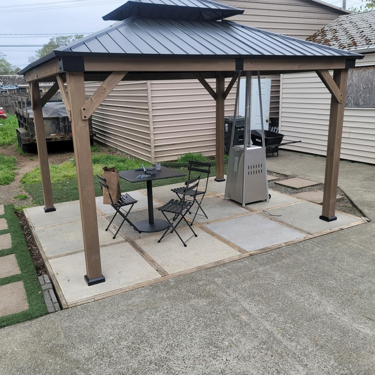 Hardtop Cedar Wood Gazebo
