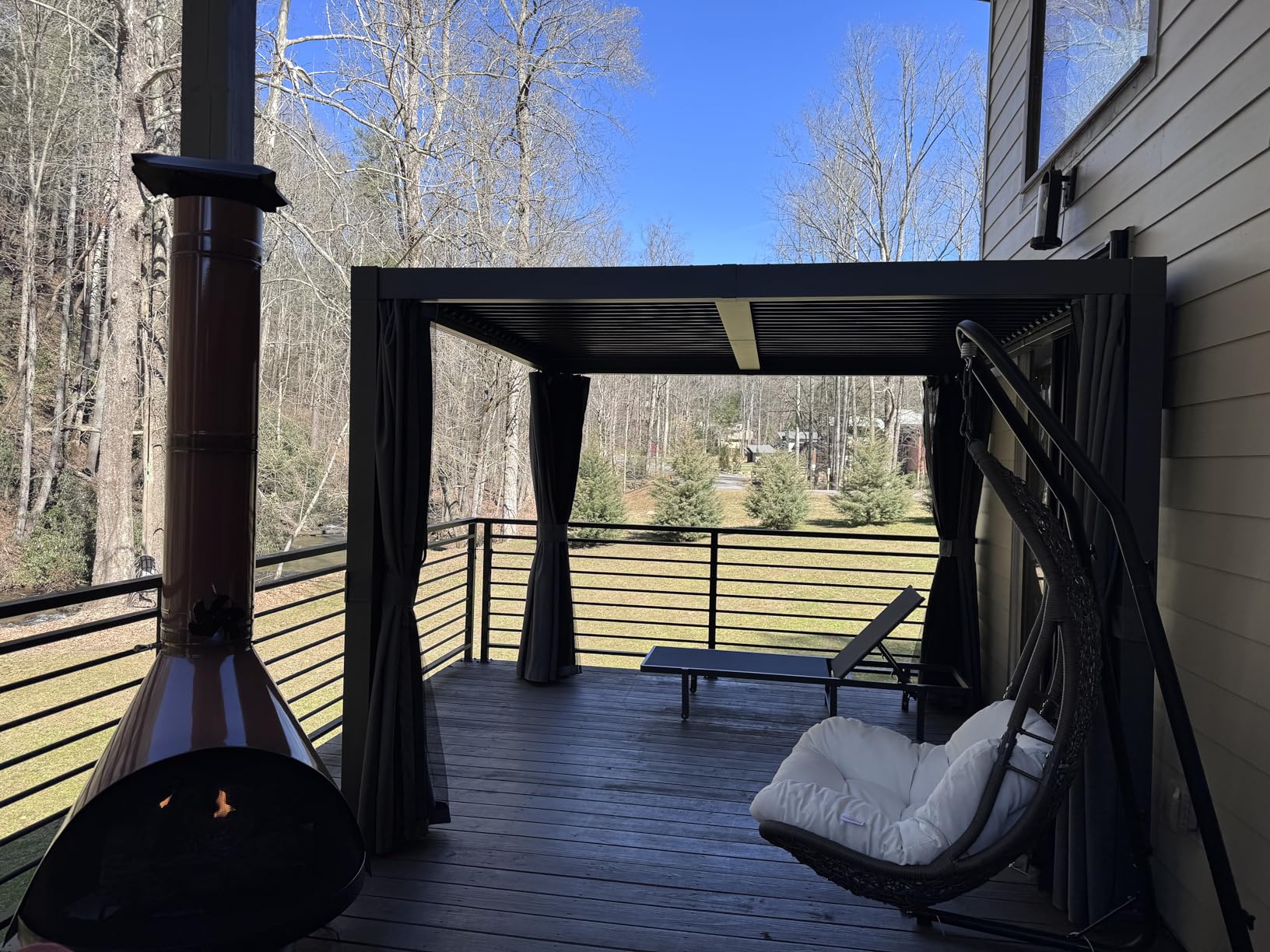 Louvered Aluminum Pergola