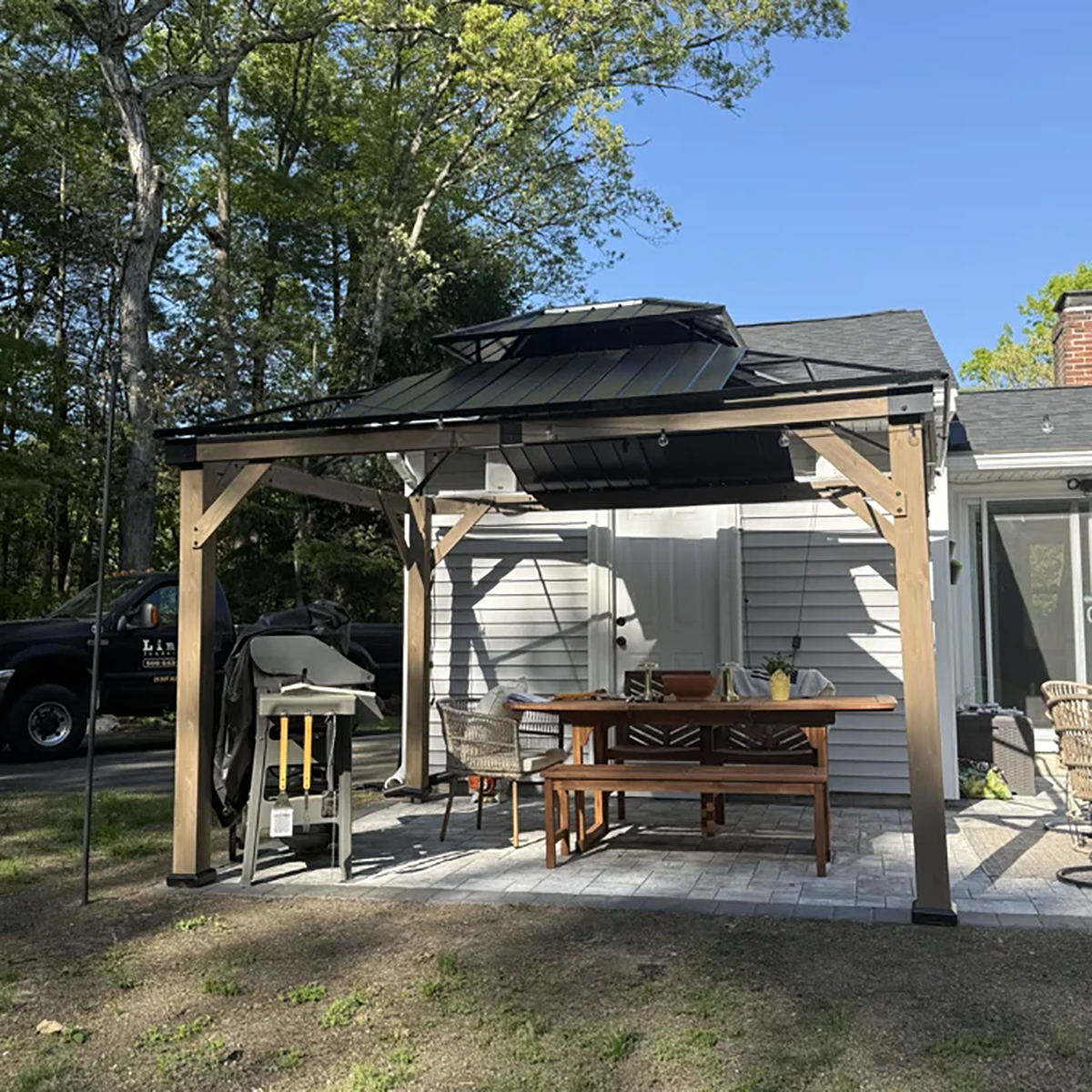 Hardtop Cedar Wood Gazebo