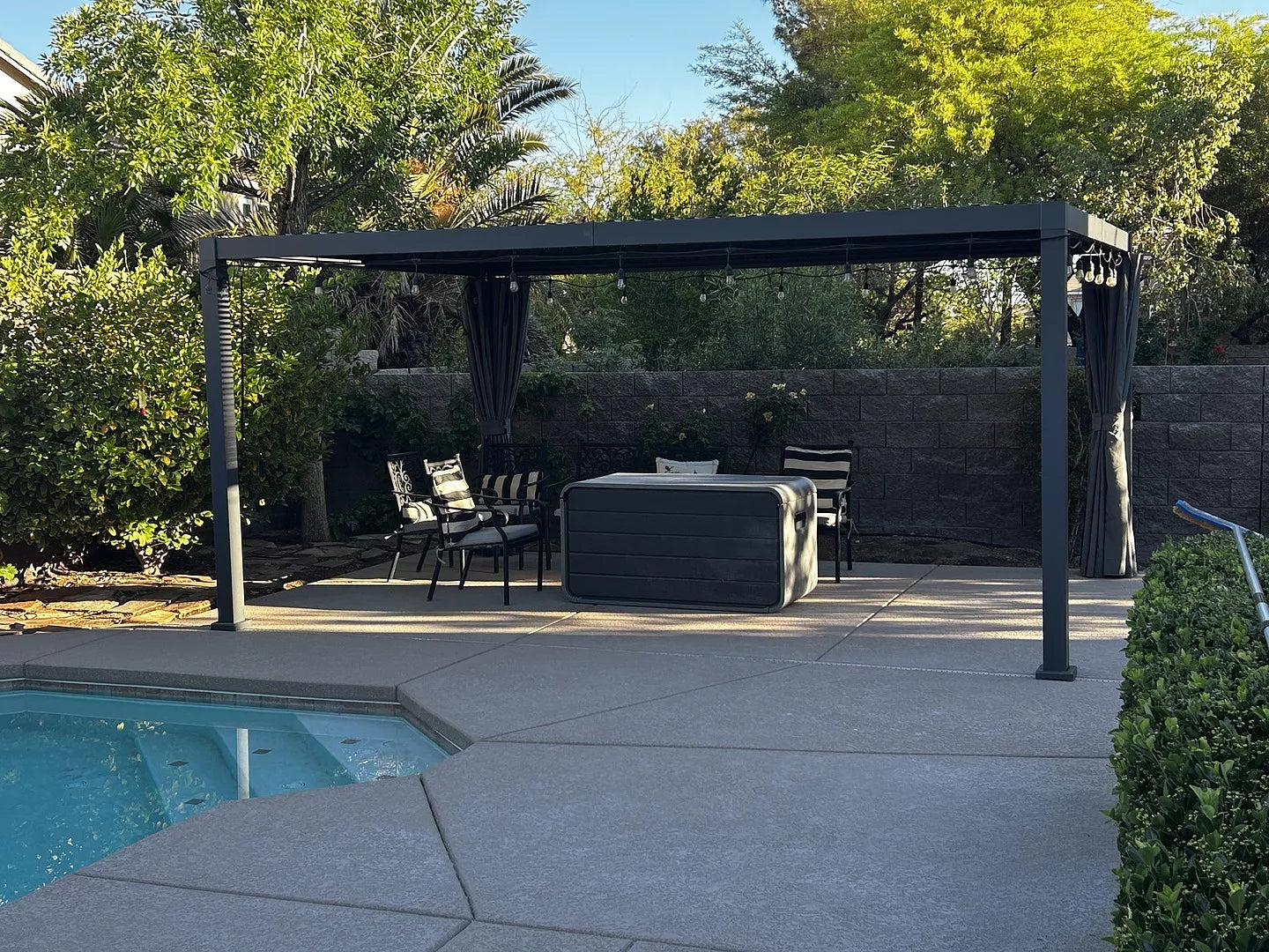 Louvered Aluminum Pergola
