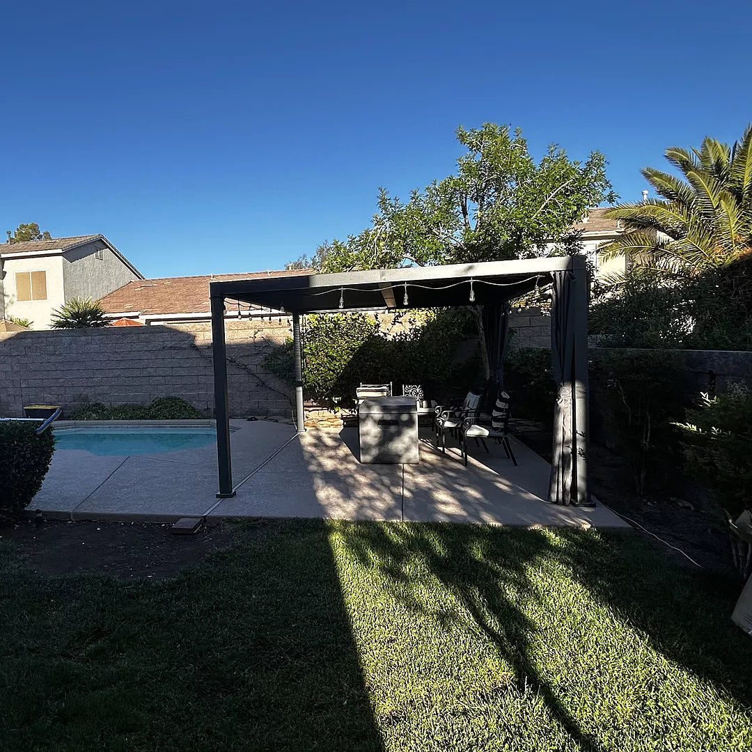 Louvered Starry Pergola