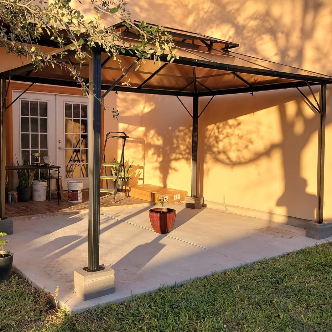 Polycarbonate Hardtop Gazebo