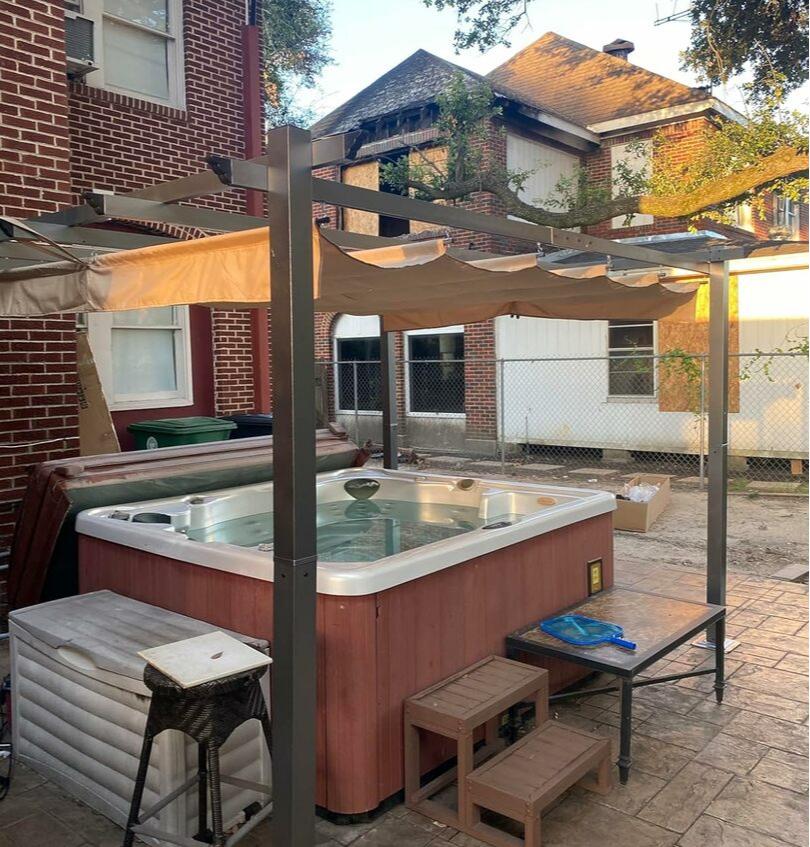 Retractable Pergola with Sun Shade Cover